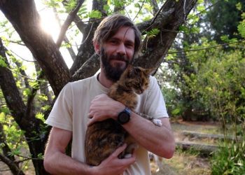 Introducing the Catsters: Kyle & His Cats Girlie and Jack