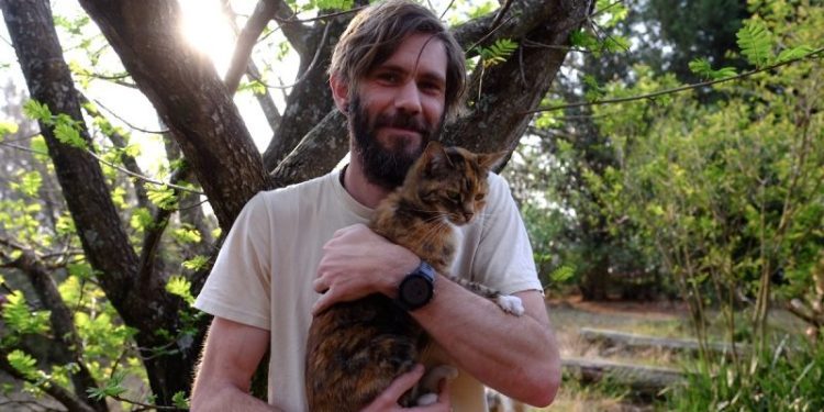 Introducing the Catsters: Kyle & His Cats Girlie and Jack